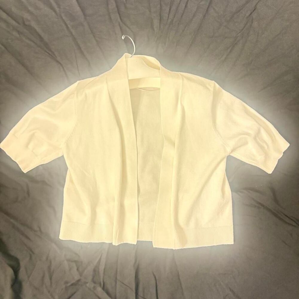 Faded-glory Women's White and Cream Cardigan
